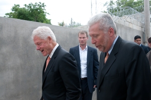 In Haiti with President Clinton (photo by Mark Steed)